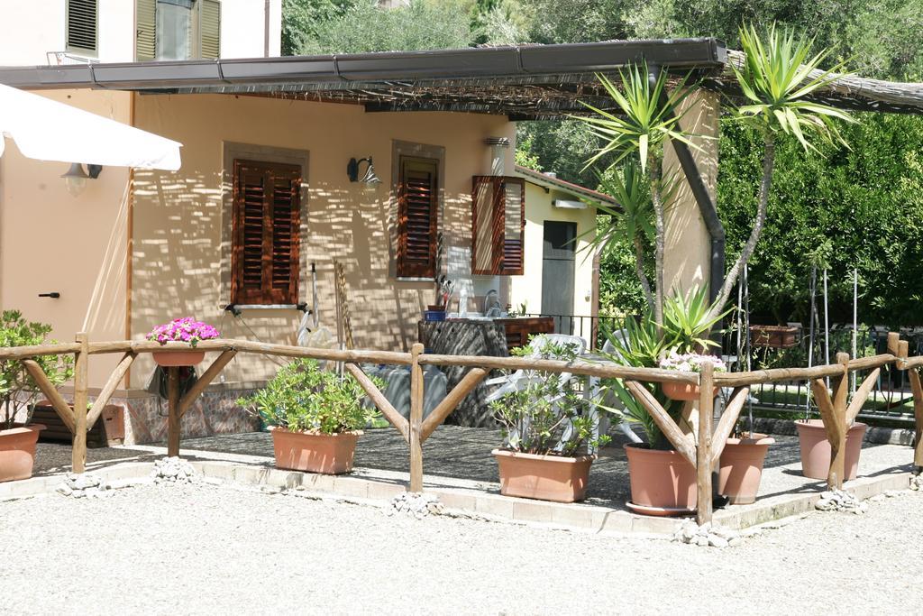 Casa Vacanze Rosy "Nel Verde" 팔리누로 객실 사진